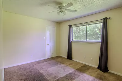 820 Midas Lane, Alvin, TX 77511 - Photo 12