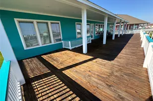 2529 Howell, Crystal Beach, TX 77650 - Photo 6