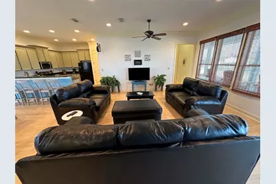 2529 Howell, Crystal Beach, TX 77650 - Photo 8