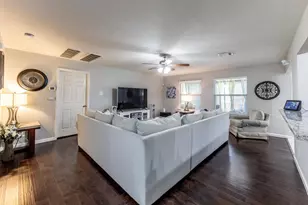 13507 Beech Ridge Ln, Houston, TX 77083 - Photo 4