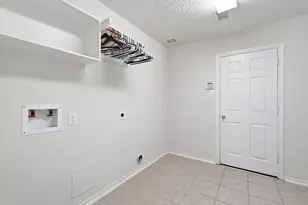 13407 Barton Meadow Ln, Rosharon, TX 77583 - Photo 18