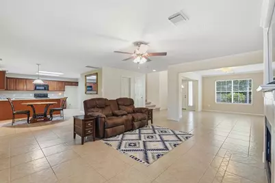 13407 Barton Meadow Lane, Rosharon, TX 77583 - Photo 8