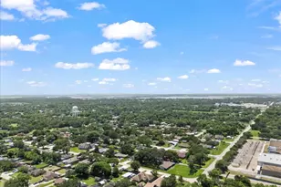 607 Sharondoah Dr, Highlands, TX 77562 - Photo 40