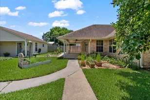 607 Sharondoah Dr, Highlands, TX 77562 - Photo 28