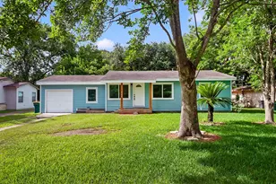 2508 N Houston Dr, La Marque, TX 77568 - Photo 1