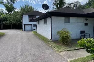 222 Caplin St, Houston, TX 77022 - Photo 16