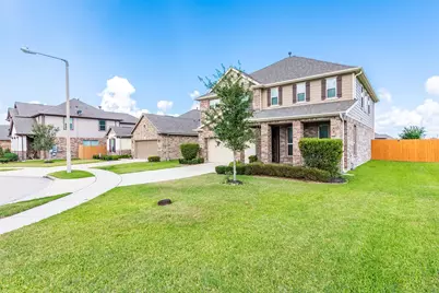 2833 Mezzomonte Lane, League City, TX 77573 - Photo 2