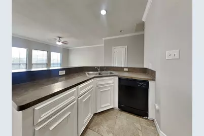 4202 Alvin Street #B, Houston, TX 77051 - Photo 4