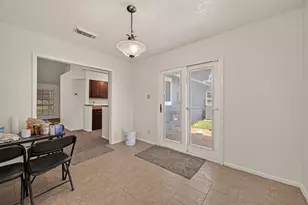 2714 S Brompton Dr, Pearland, TX 77584 - Photo 12