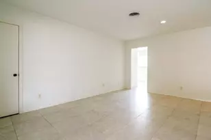5629 Winsome Ln, Houston, TX 77057 - Photo 4