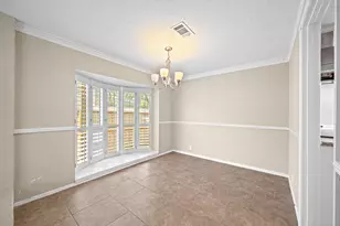 2210 Gray Falls Dr, Houston, TX 77077 - Photo 8