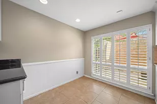 2210 Gray Falls Dr, Houston, TX 77077 - Photo 12