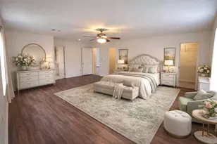 418 Texas St, Tomball, TX 77375 - Photo 2