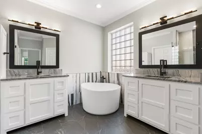 38 Terraglen Drive, The Woodlands, TX 77382 - Photo 22