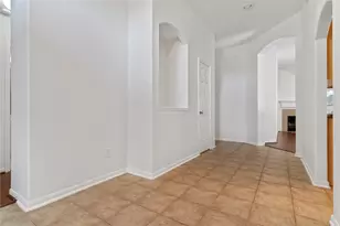 3135 Stratford Bend Dr, Sugar Land, TX 77498 - Photo 6
