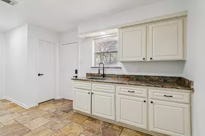 7114 Bayou Forest Drive, Houston, TX 77088 - Photo 28