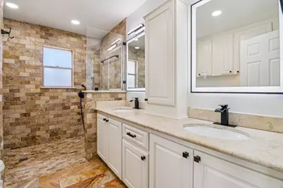 7114 Bayou Forest Drive, Houston, TX 77088 - Photo 10