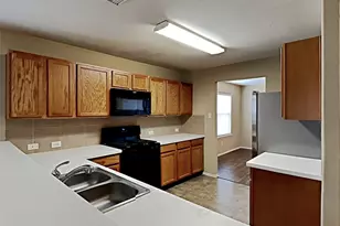 21723 Denali Range Ct, Katy, TX 77449 - Photo 2