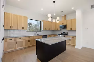 6332 Sidney St, Houston, TX 77021 - Photo 8
