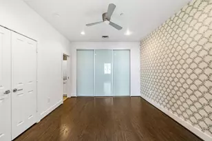 914 Main St, Houston, TX 77002 - Photo 28