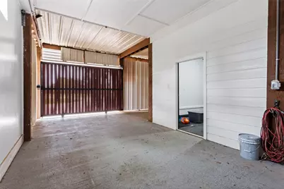 610 S Shady Lane, La Porte, TX 77571 - Photo 44