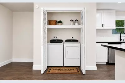 9915 Baronshire Round, Houston, TX 77070 - Photo 8