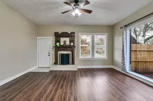 414 N Ave C St, Humble, TX 77338 - Photo 8