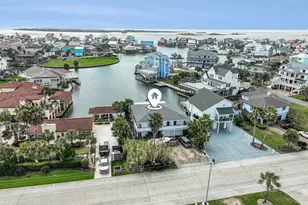 1435 Tiki Dr, Tiki Island, TX 77554 - Photo 12