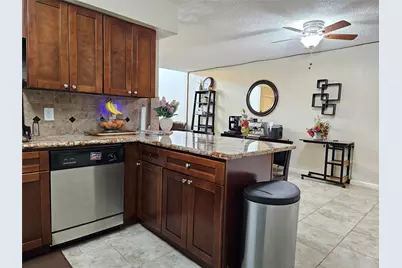 1806 Saxony Lane, Nassau Bay, TX 77058 - Photo 10