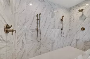 1306 Curtin St, Houston, TX 77018 - Photo 46