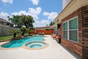 9723 Therrell Dr, Houston, TX 77064 - Photo 30