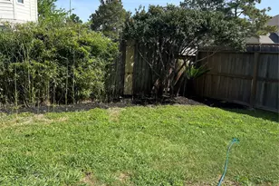 902 Brandy St, Stafford, TX 77477 - Photo 20