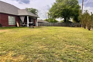 104 Frost Creek Ave, Groesbeck, TX 76642 - Photo 24