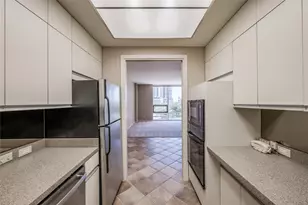 5100 San Felipe St, Houston, TX 77056 - Photo 8