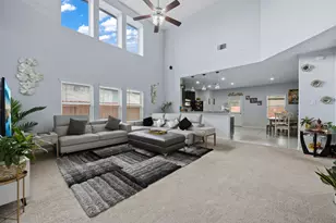 8831 W Cres Lake Cir, Baytown, TX 77521 - Photo 8