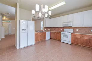 29711 Valley Center Dr, Spring, TX 77386 - Photo 6