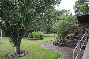 14134 Brownsville St, Houston, TX 77015 - Photo 18