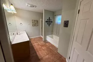 1634 Sunnybrook Dr, New Braunfels, TX 78130 - Photo 18