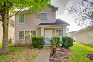 15850 E Park Ct, Houston, TX 77082 - Photo 1