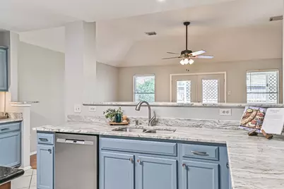 17031 Lighthouse View Drive, Friendswood, TX 77546 - Photo 18