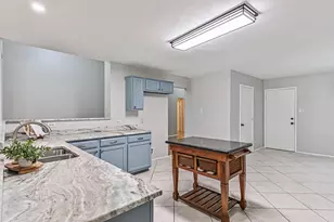 17031 Lighthouse View Dr, Friendswood, TX 77546 - Photo 22