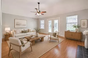 17031 Lighthouse View Dr, Friendswood, TX 77546 - Photo 2