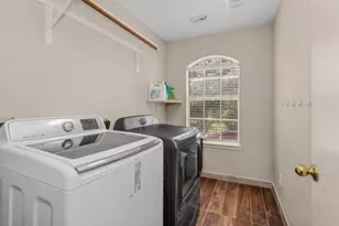 21618 Nottinghill Dr, Spring, TX 77388 - Photo 24