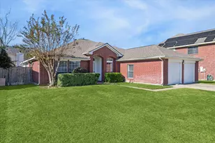 3414 Sapling Oak Dr, Houston, TX 77082 - Photo 2