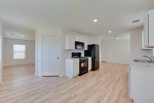 11020 N Lake Mist Ln, Willis, TX 77318 - Photo 16