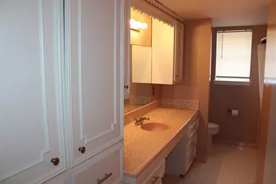 121 Mary Lane, Bacliff, TX 77518 - Photo 8
