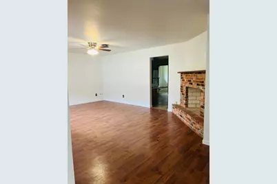 121 Mary Lane, Bacliff, TX 77518 - Photo 4