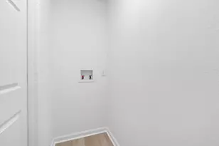 8413 Safeguard St, Houston, TX 77051 - Photo 16