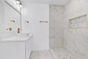 8413 Safeguard St, Houston, TX 77051 - Photo 12