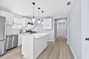 8413 Safeguard St, Houston, TX 77051 - Photo 8